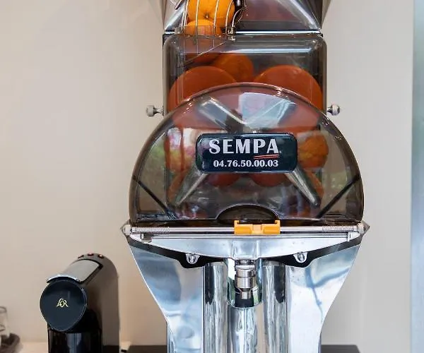 Saint Georges Hotel 4*